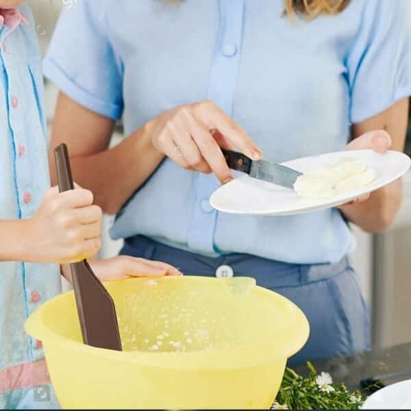 spatule à pâtisserie