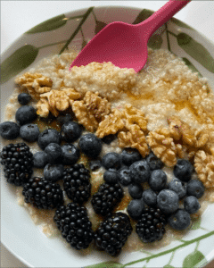 Porridge gourmand et coloré